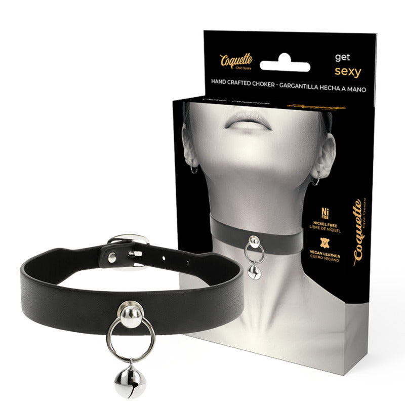 Collare in pelle vegana nero con pendente